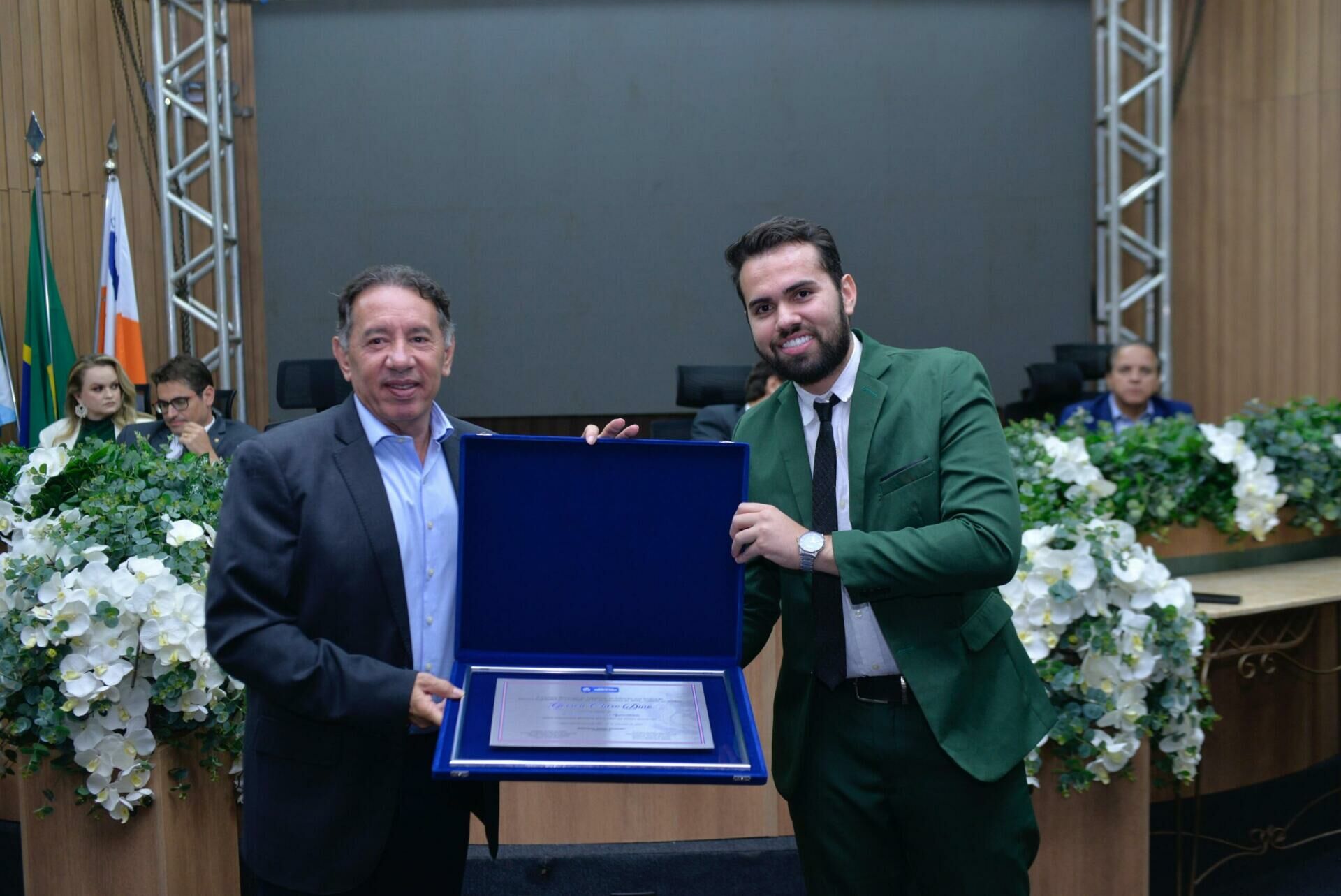 Imagem de compartilhamento para o artigo Em reconhecimento ao incentivo no desenvolvimento, Gerson Claro é homenageado com o título de Cidadão Aparecidense da MS Todo dia